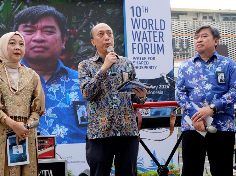 Ngabuburit World Water Forum Bareng Cinta Laura