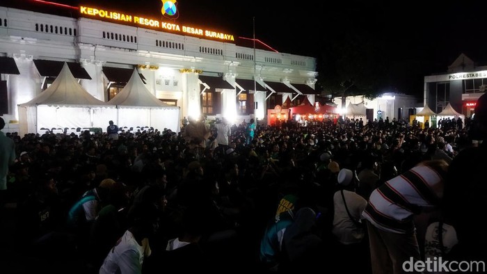 nobar persebaya vs arema fc