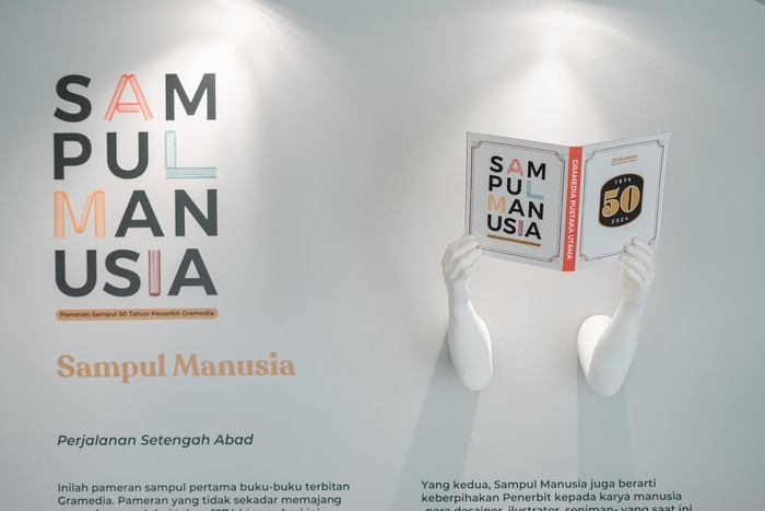 Pameran Sampul Manusia resmi dibuka buat umum mulai hari ini sampai 5 April 2024. Siap nostalgia dengan sampul-sampul kece ini?