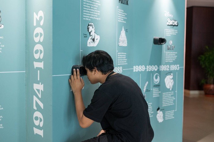 Pameran Sampul Manusia resmi dibuka buat umum mulai hari ini sampai 5 April 2024. Siap nostalgia dengan sampul-sampul kece ini?