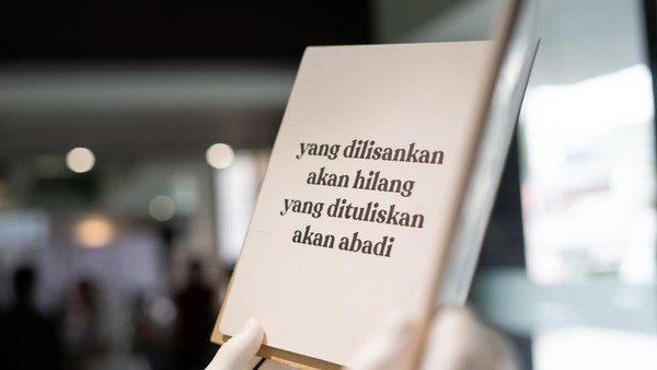 Nostalgia Lihat Sampul Buku Kece dari 50 Tahun Lalu