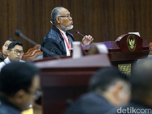 Momen BW Walk Out di Sidang MK, Keberatan Eddy Hiariej Jadi Ahli 02