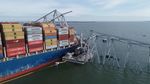 Penampakan Jembatan Baltimore AS Ambruk Ditabrak Kapal Kargo