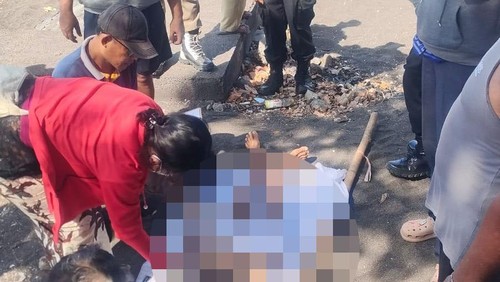 Kakek 74 Tahun, bernama Mangku Ketut Lile ditemukan tak bernyawa di bibir pantai desa sangsit, Selasa (26/3/2024).