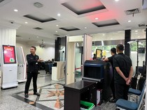 Suasana MK Jelang Sidang Perdana Sengketa Pilpres, Pengamanan Diperketat