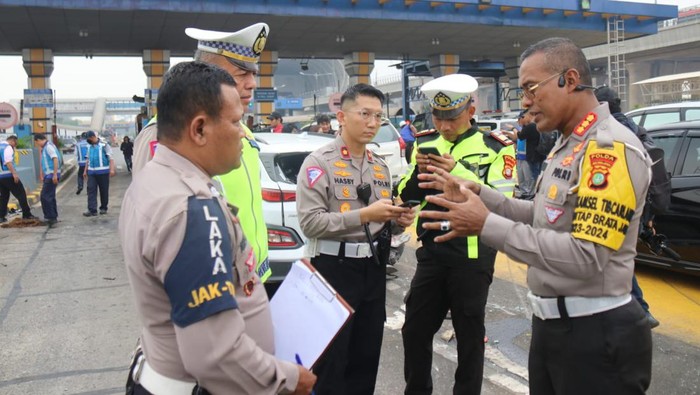 Sopir Truk Tersangka Kecelakaan di GT Halim Terancam 4 Tahun Bui