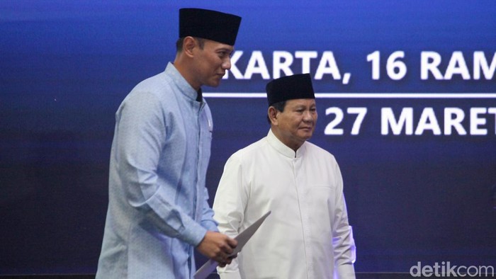 Prabowo Semeja Bareng SBY-AHY-Ibas di Buka Bersama PD