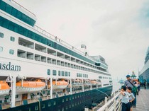 Surabaya North Quay, Spot Senja Favorit di Kota Pahlawan