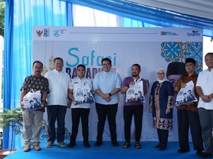 Gelar Safari Ramadan BUMN, TASPEN Bagikan 1.000 Paket Sembako Murah