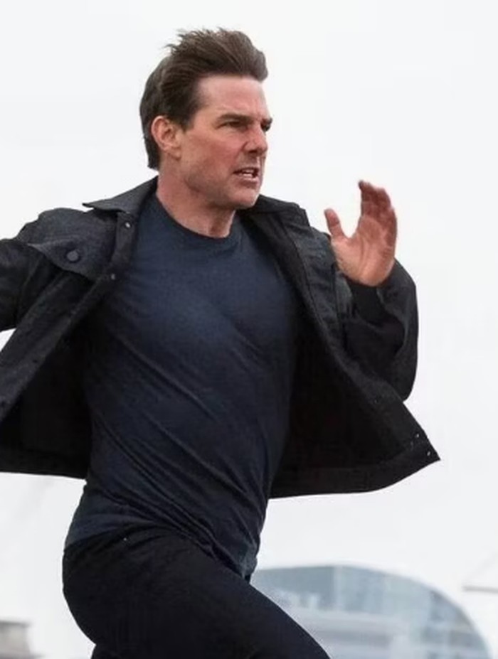 Tom Cruise Tom Cruise
