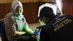 Warga Ramai-ramai Hapus Tato Gratis di Kantor Walikota Jakpus