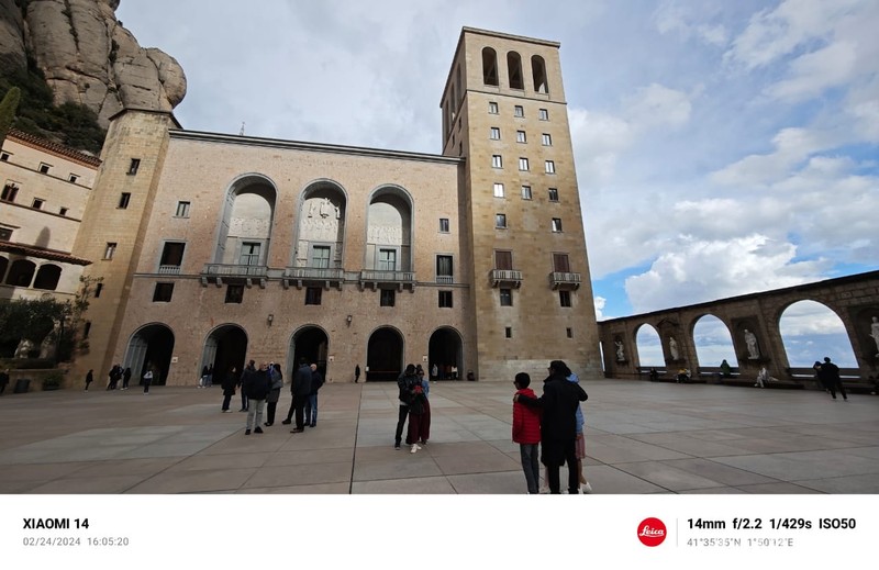 Hasil jepretan Xiaomi 14