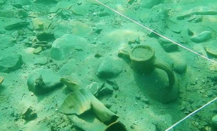 Artefak bawah laut