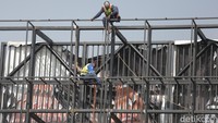Pembangunan ini dbuat untuk memberikan kenyaman pejalan kaki yang akan menyeberang dari Mal MM ke Kalimalang maupun sebaliknya.