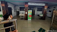 Pada perang kemerdekaan, Masjid Jami Tambora menjadi markas perjuangan melawan Netherland Indies Civil Administrations (NICA) Belanda. Pada Oktober 1954, NICA menyerbu masjid dan menangkap tokoh perang kemerdekaan Masdupi. Saat ini masjid tersebut telah ditetapkan menjadi bangunan cagar budaya.