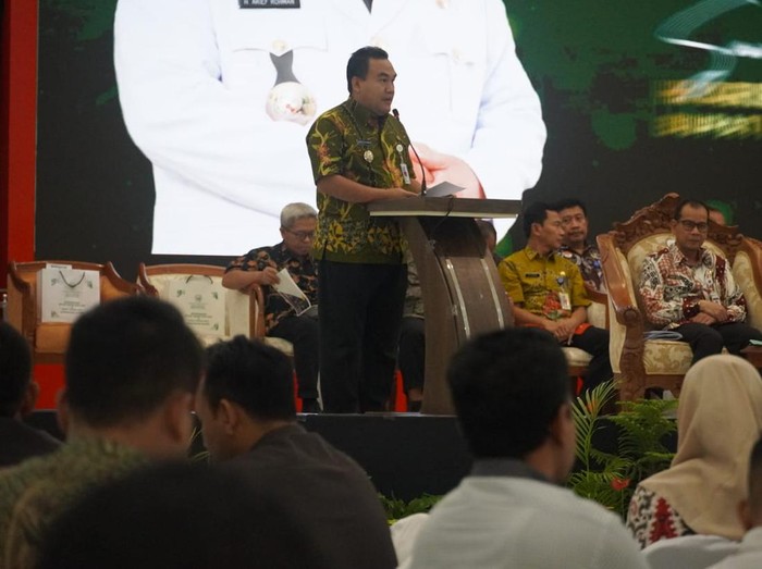 Bupati Blora Arief Rohman
