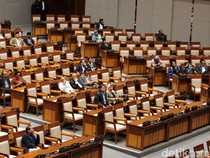 Politik Hukum Perubahan UU Kementerian Negara