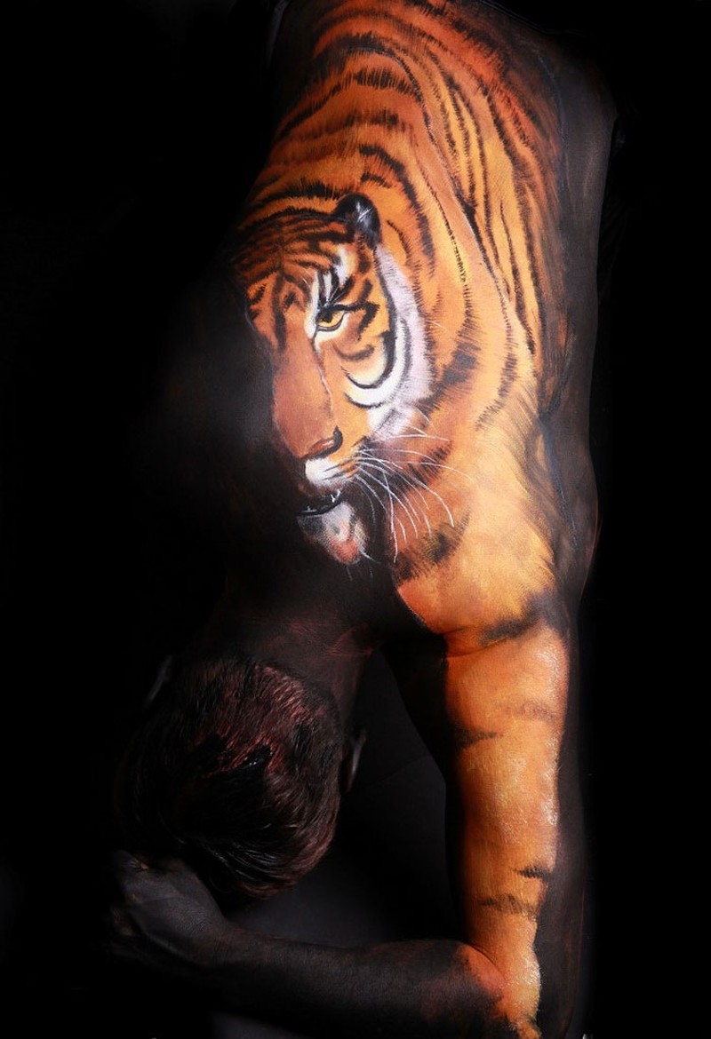 Karya Masterpiece body painting
