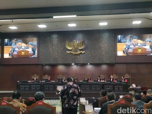 Jawab Gugatan Anies di MK, Bawaslu Jelaskan soal Kenaikan Tunjangan Pegawai
