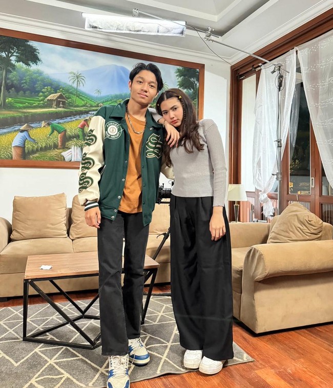 Sang kekasih, Angelina sendiri diketahui baru saja berulang tahun yang ke-16. Sementara Kiesha sendiri akan genap berusia 20 tahun pada 20 Mei nanti. Foto: Instagram/@kiesha.alvaro