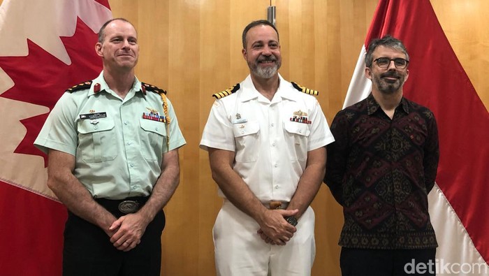 Komandan Satuan Tugas Gabungan (CTF) 150 Angkatan Laut Kanada Kapten Colin Matthews melakukan kunjungan ke Jakarta. (Rifka/detikcom)