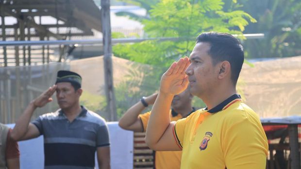 Kombes Bismo Teguh membuat program SKCK Goes to School untuk mengatasi kenakalan remaja di Bogor.