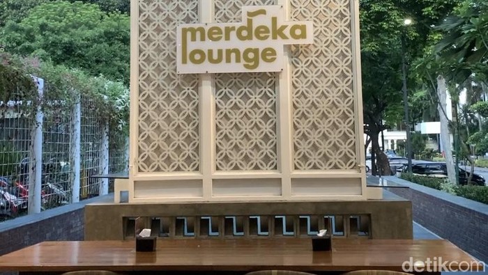 Merdeka Lounge, kafe di kantin Mensetneg di Istana Merdeka, Gambir, Jakarta Pusat
