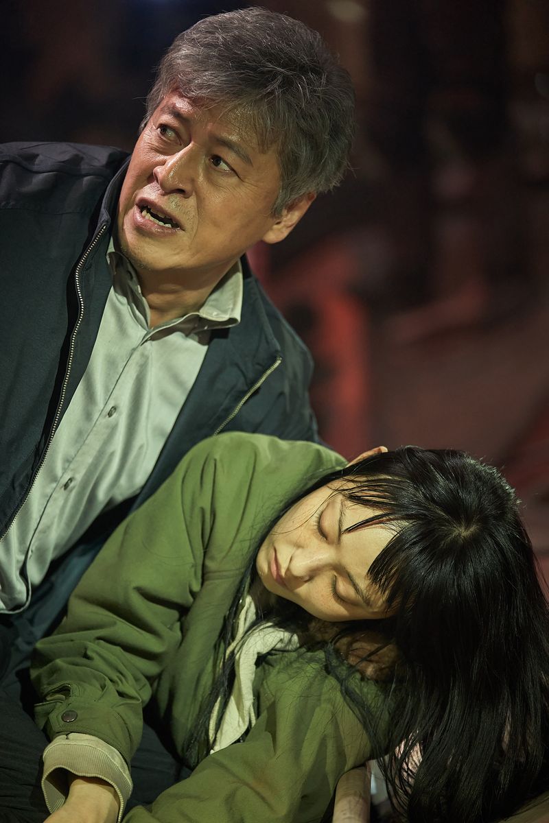 Adegan dalam serial Netflix Parasyte: The Grey. Tayang mulai 5 April 2024.