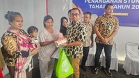 Direktur Utama ID FOOD Frans Marganda Tambunan saat melakukan peninjauan dan monitoring Penyaluran Bantuan Penanganan Stunting tahun 2024, Kamis, 28/3/2024, di Kota Medan, Sumatera Utara mengatakan, kegiatan penyaluran tahap pertama 2024 ini akan dilakukan sebanyak 3 kali dengan jangka waktu selama 3 bulan.