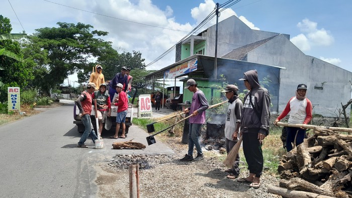 Perbaikan Jalur Alternatif di Klaten