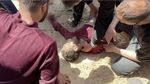 Potret Warga Gaza Bertaruh Nyawa demi Ambil Bantuan di Tengah Laut