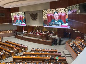 RUU Atur Masa Jabatan Kades 8 Tahun Disahkan DPR Jadi UU
