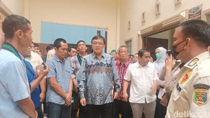 Sidang praperadilan Agus Nompitu ditolak hakim.
