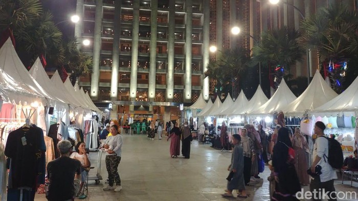Begini Suasana Masjid Istiqlal Jakarta di Malam Nuzulul Quran