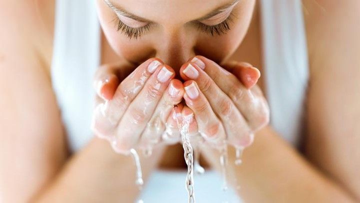 Air Cucian Beras Bisa Bikin Kulit Wajah Kinclong Bebas Jerawat