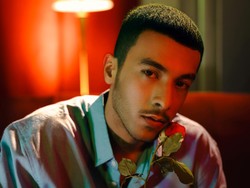 Usai The Liar, Aziz Hedra Menuju Single Duet?
