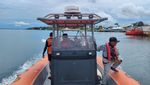 Bakamla RI Bersama Tim SAR Gabungan Cari ABK Kapal Terjatuh di Kei Besar
