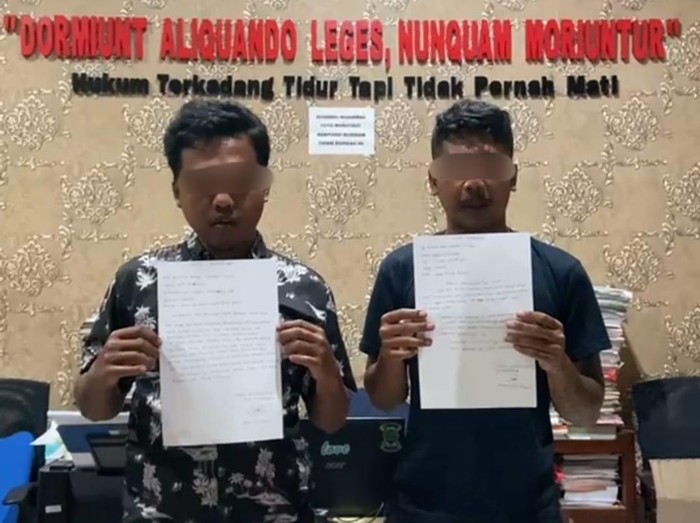 Dua pelaku penganiayaan kucing diamankan di Polres Jepara, Jumat (29/3/2024).