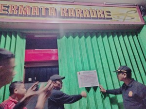 Nekat Buka saat Ramadan, 4 Tempat Hiburan Malam di Semarang Disegel Satpol PP