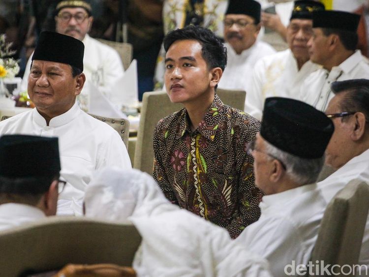 Prabowo-Gibran Hadiri Buka Puasa Bersama Partai Golkar
