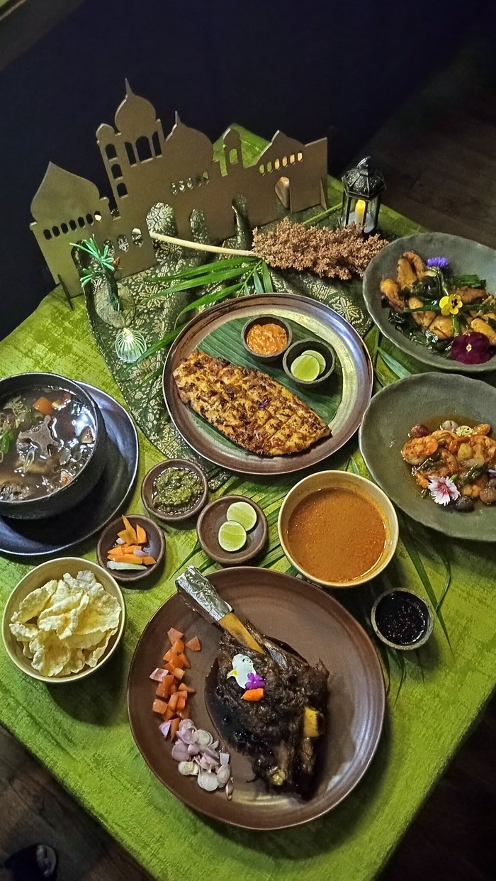 Gurih Berempah! Buka Puasa dengan Lamb Shank Kari dan Ikan Bakar Pariaman