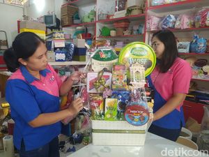 Jelang Lebaran, Perajin Parsel di Magelang Banjir Pesanan