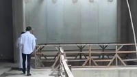 Sekitar tahun 2022, diketahui mereka berdua tengah membangun rumah. Bahkan sudah melakukan pemberkatan untuk pembangunan rumah. Foto: Tangkapan layar via Instagram @sandradewi88