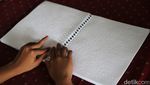 Semangat Santri Tunanetra Belajar Al-Quran Braille