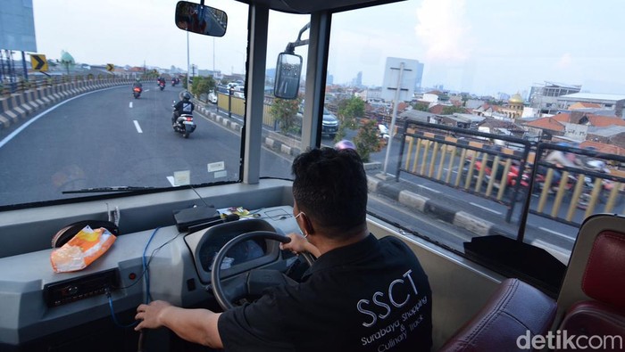 Serunnya Menunggu Berbuka Puasa Sambil Keliling Kota Surabaya Serunnya Menunggu Berbuka Puasa Sambil Keliling Kota Surabaya