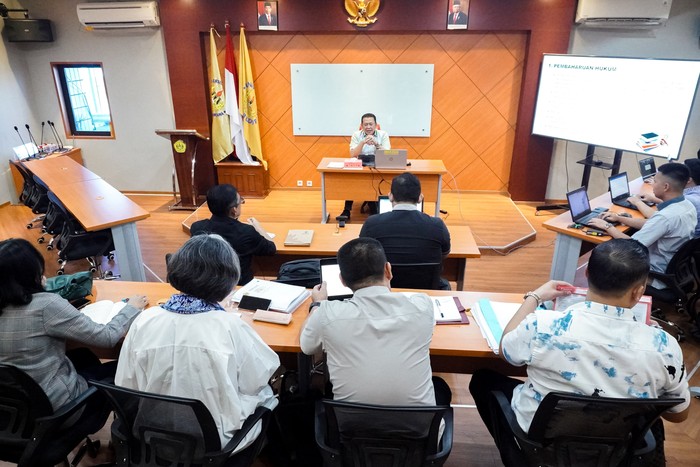 Bambang Soesatyo Beri Kuliah