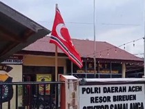 Ini Pemicu Pria Aceh Kibarkan Bendera Bulan Bintang di Polsek Samalanga