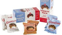 GooGoo merupakan camilan cokelat yang umum dikonsumsi anak-anak hingga orang dewasa di Amerika Serikat. Camilan cokelat dengan bentuk yang unik ini diproduksi mulai tahun 1912. Foto: Oldest.org