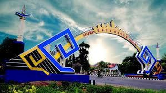 Gerbang masuk Kota Metro, Lampung