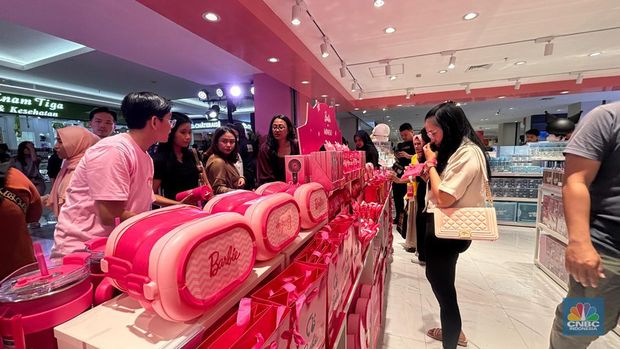 Grand opening Miniso di Transmart Kota Kasablanka, Sabtu (30/3/2024). (CNBC Indonesia/Mentari Puspadini)